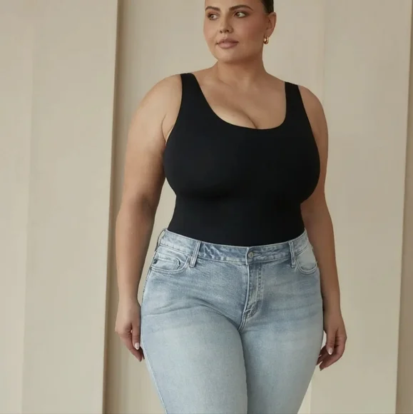 NWT Pinsy Scoop Tank Hourglass Thong Bodysuit Shapewear Size 1X - Picture 4 of 5